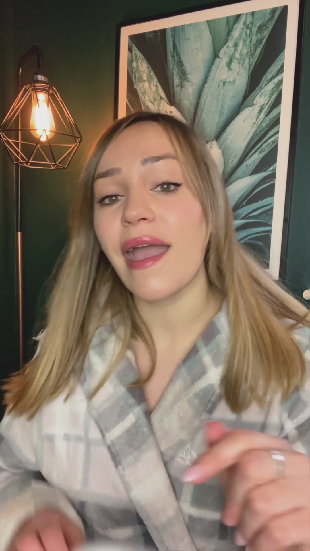 Woman sharing feedback on Botanique Paris red light therapy device